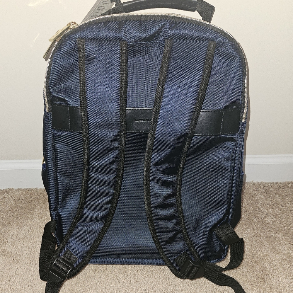 Kenneth Cole Backpack - Picture 2 of 4